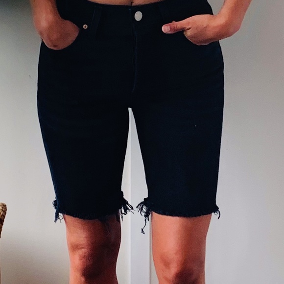 Aritzia shorts - Picture 2 of 3